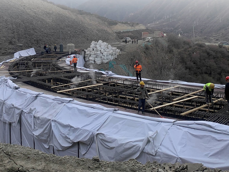 大渡河双江口水电站S220 线孔龙3# 桥现浇箱梁顺利浇筑