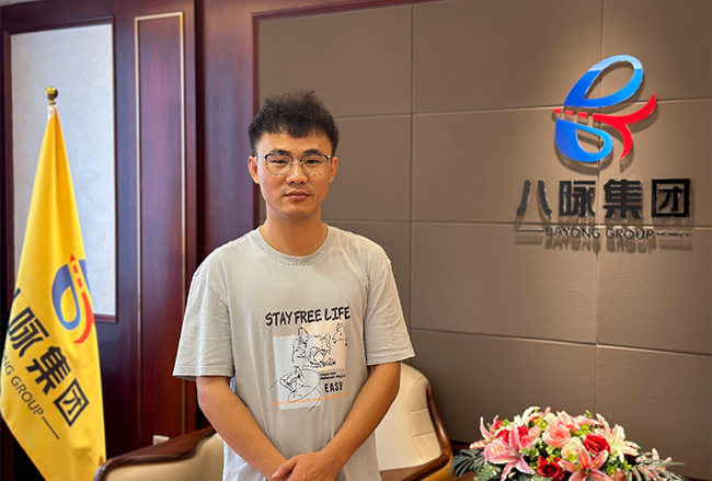 90后新金华人非洲筑路