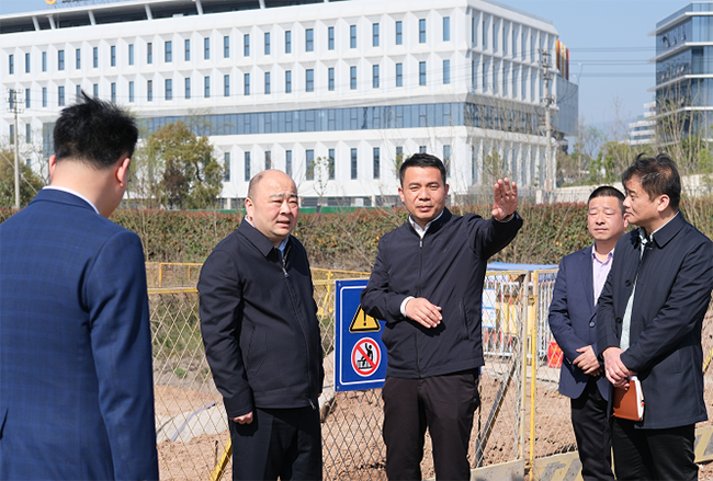 金东区委书记黄国钧调研新能源汽车产业园隧道工程